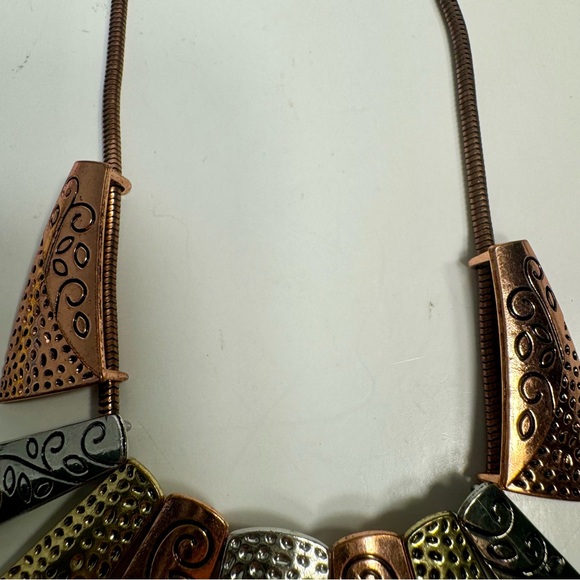 NWT. Paparazzi Multicolored Necklace & earrings set. Copper, silver & brass tone - Picture 8 of 11